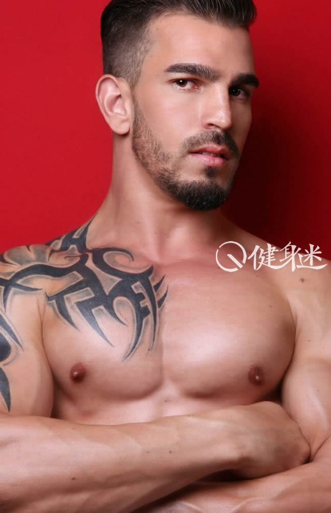 巴西肌肉男模ALEXANDRE GATTI PAVAO