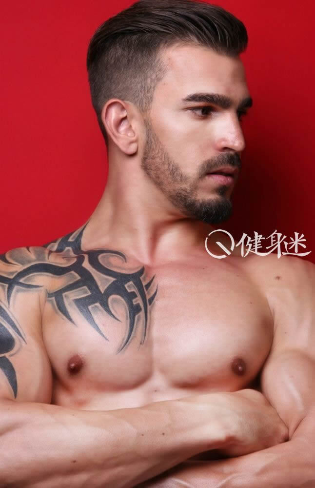 巴西肌肉男模ALEXANDRE GATTI PAVAO