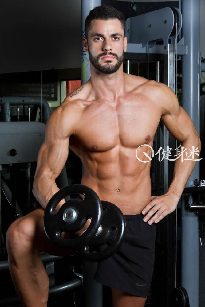 巴西肌肉男模健身教练Caie Langone胡子肌肉男