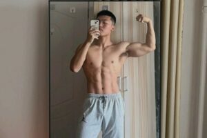 会做饭,有强壮体魄的肌肉帅哥-大壹博客