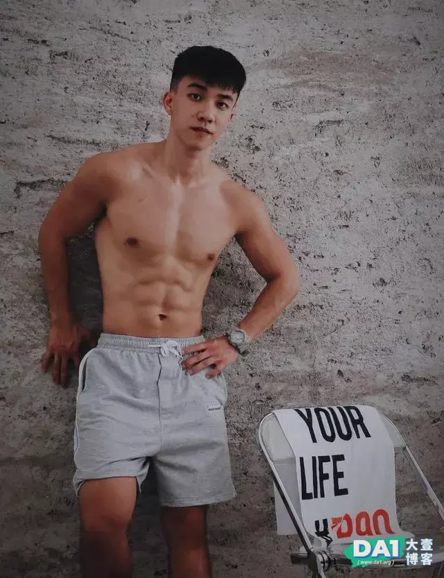 运动男孩上新,这枚肌肉“小狼狗”我太可了 运动男孩上新,这枚肌肉“小狼狗”我太可了