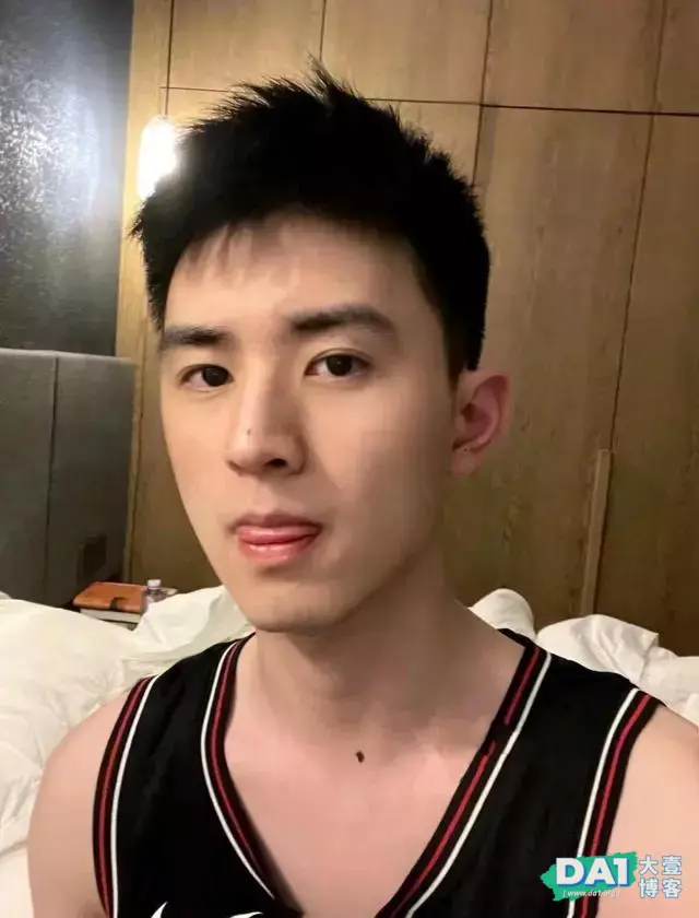 这枚可奶可狼的肌肉律师有点帅 这枚可奶可狼的肌肉律师有点帅