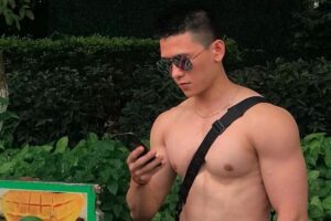 荷尔蒙爆棚的肌肉小哥，颜值高还有腹肌和胸肌！-大壹博客