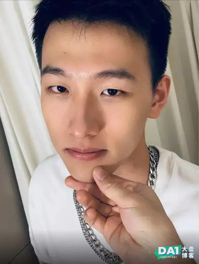 少年感十足的鲜肉小奶狗，别人的男友从没让我失望过！