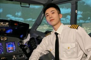 穿着空少制服的鲜肉少年谁能拒绝?-大壹博客