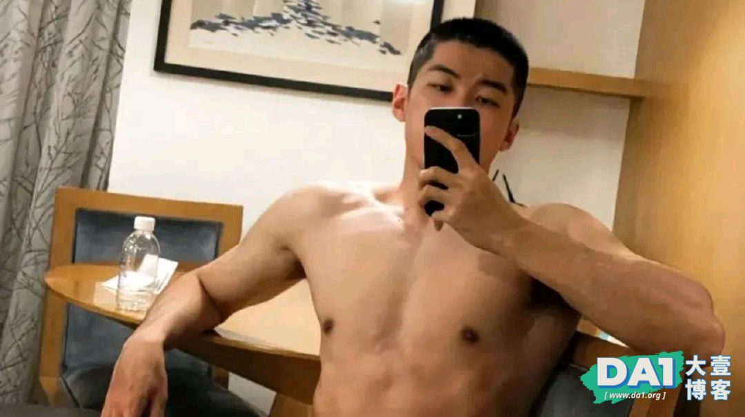 活捉一枚寸头肌肉型男，这声“老公”我先叫为敬-大壹博客