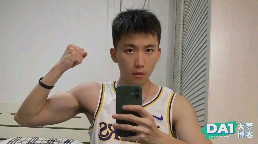 白袜体育少年，运动系阳光小奶狗等你领取！-大壹博客