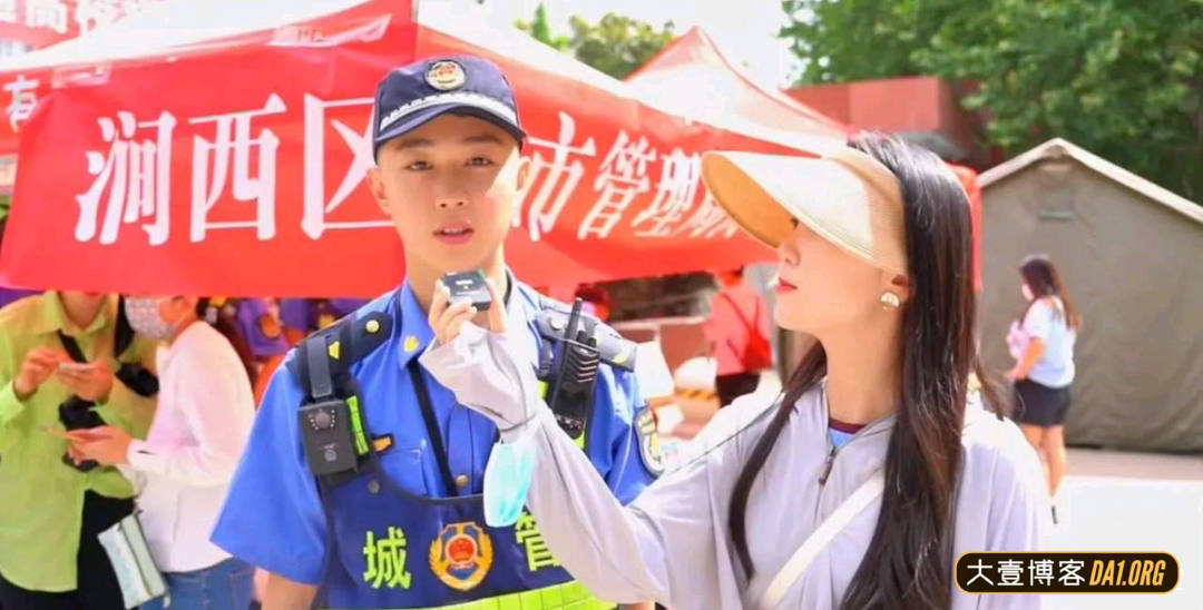 最近走红网络的洛阳帅城管来了！好像唐僧，珠圆玉润的感觉
