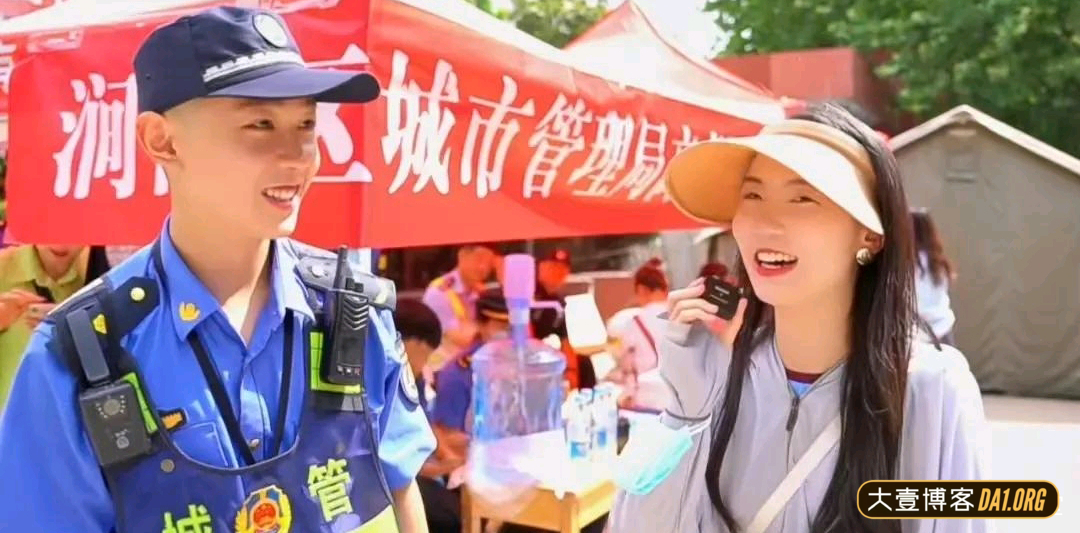 最近走红网络的洛阳帅城管来了！好像唐僧，珠圆玉润的感觉