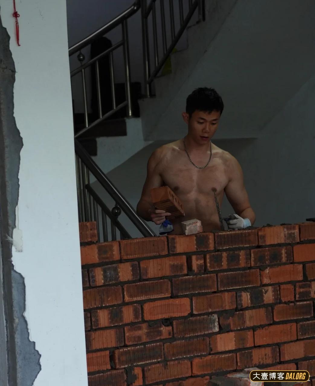 那些年拍过的“肌肉民工”小哥哥们,在你心中谁更胜一筹呢? 那些年拍过的“肌肉民工”小哥哥们,在你心中谁更胜一筹呢?