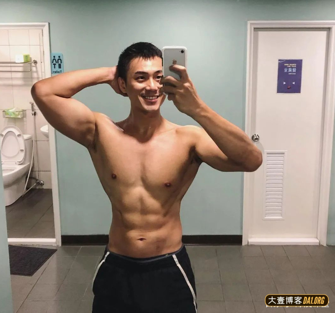 猛男消防员，太有雄性魅力了，被称为天花板的男人！