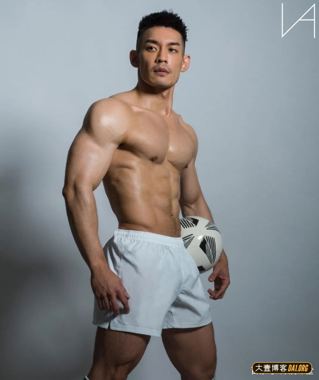 硬汉拍摄运动风写真，越看越让人上火