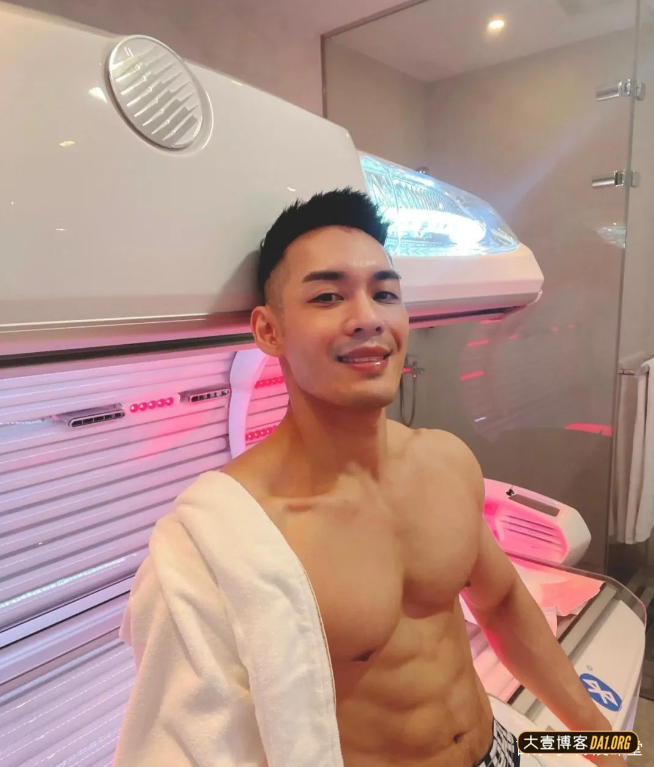 硬汉拍摄运动风写真，越看越让人上火