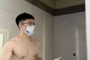 白皙的肌肉粉刷匠，虎狼之词差点就喷出来了-大壹博客