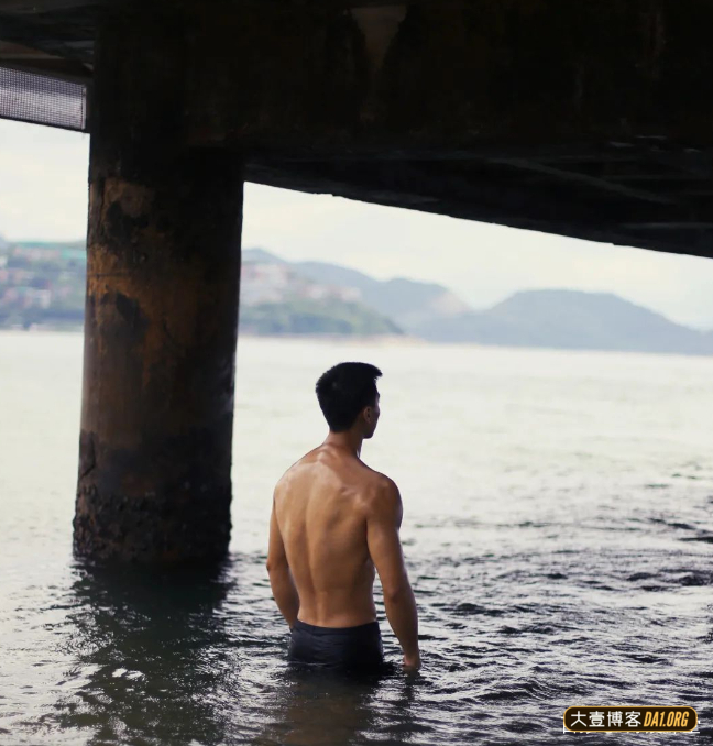抉择时刻：这么多帅哥你会选哪一个？