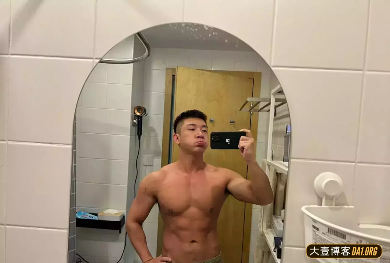 天菜帅哥的成长之路，喜欢现在的他还是以前的他？