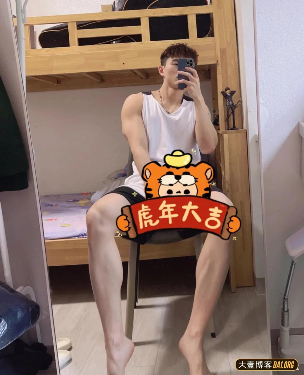 当体育生拥有一双好看的腿是什么体验？