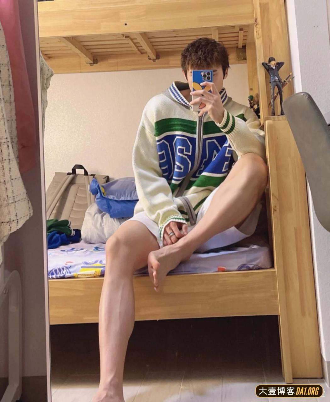 当体育生拥有一双好看的腿是什么体验？