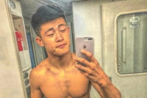 来自山东的摔跤体育生，线条明显，胸肌好看，个个都是身材好呀！-大壹博客