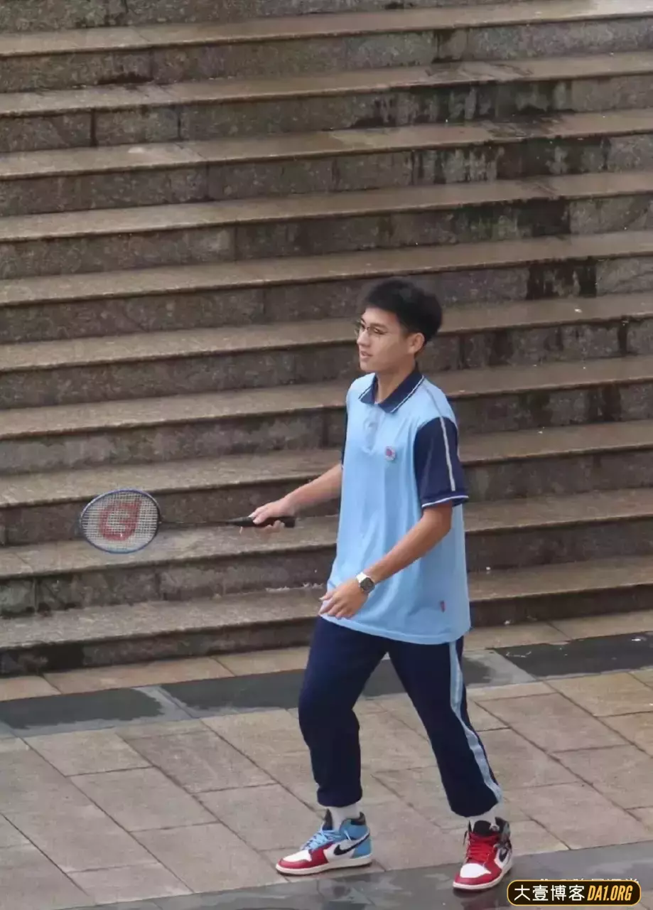 发掘运动会上的帅弟弟，这不是男友模板嘛！