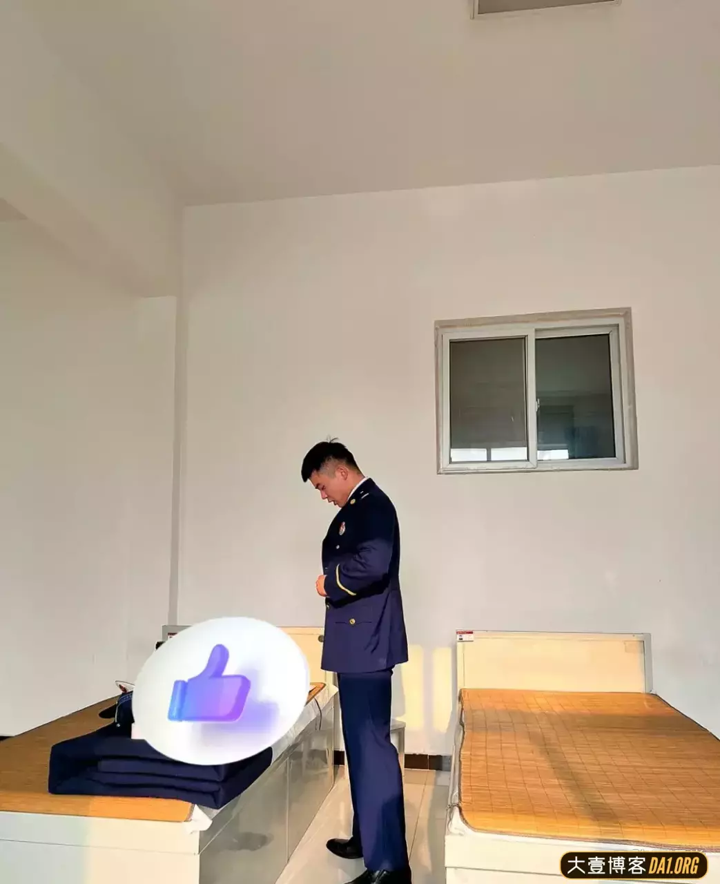 来自郑州的消防兵哥哥，看起来很顾家务实，是父母会喜欢的那种