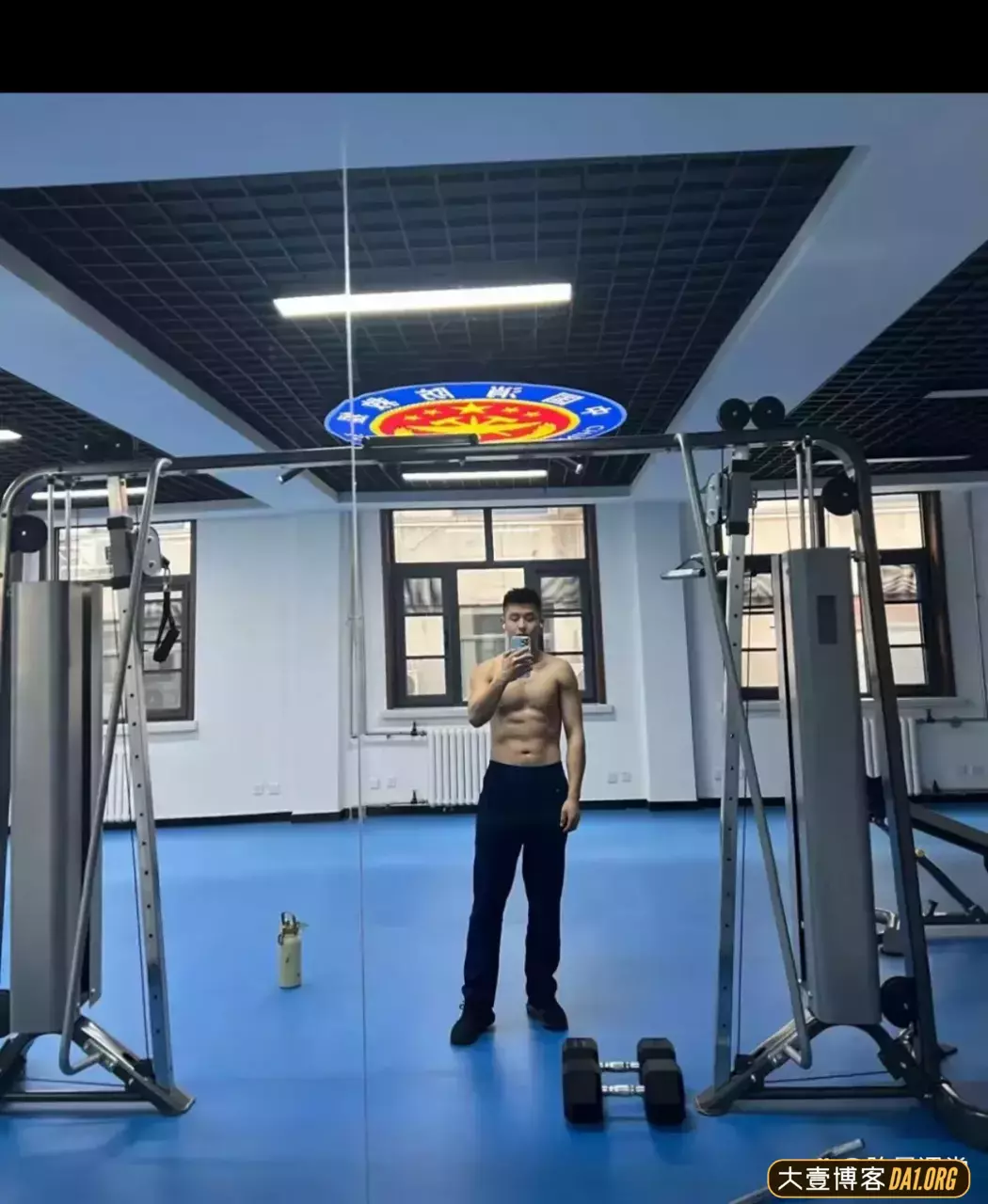 来自郑州的消防兵哥哥，看起来很顾家务实，是父母会喜欢的那种