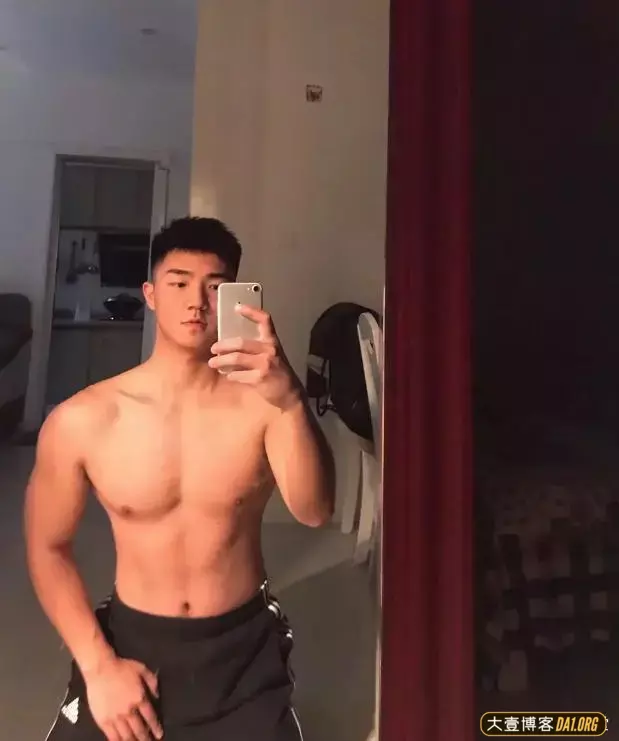 2021年啦,让这些精致男生告诉你发型怎么剪才对! 2021年啦,让这些精致男生告诉你发型怎么剪才对!