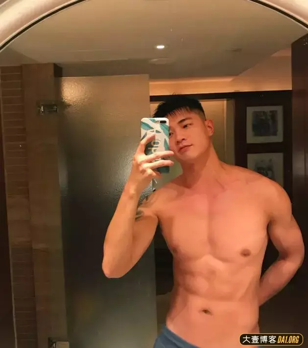 2021年啦,让这些精致男生告诉你发型怎么剪才对! 2021年啦,让这些精致男生告诉你发型怎么剪才对!