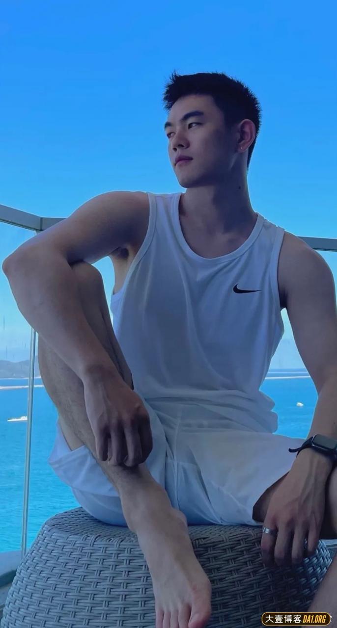 过夏天！男生最爱的夏日着装大揭秘！
