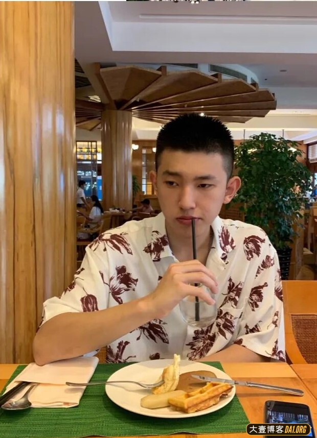 过夏天！男生最爱的夏日着装大揭秘！