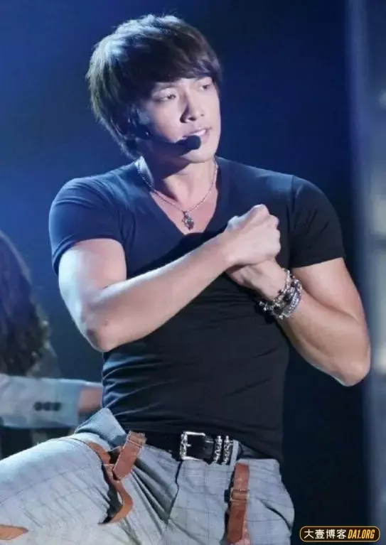 韩国男明星rain为什么不红了?rain彻底过气了吗? 韩国男明星rain为什么不红了?rain彻底过气了吗?