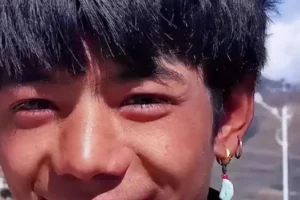 退伍后的兵哥哥转行做肌肉医生，恨不得自己的主治医生就是他！-大壹博客