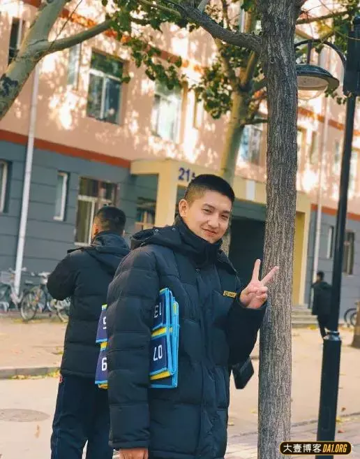 吉林农业大学篮球帅哥,腿太长人太帅了! 吉林农业大学篮球帅哥,腿太长人太帅了!