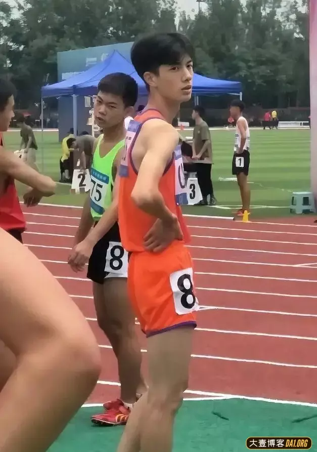 看看这个月,有多少民间小哥哥被捕获了吧! 看看这个月,有多少民间小哥哥被捕获了吧!