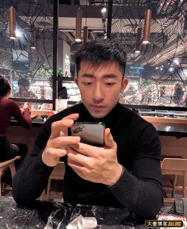 网红健身教练沙岗队长和杨浦队长到底是什么关系? 网红健身教练沙岗队长和杨浦队长到底是什么关系?