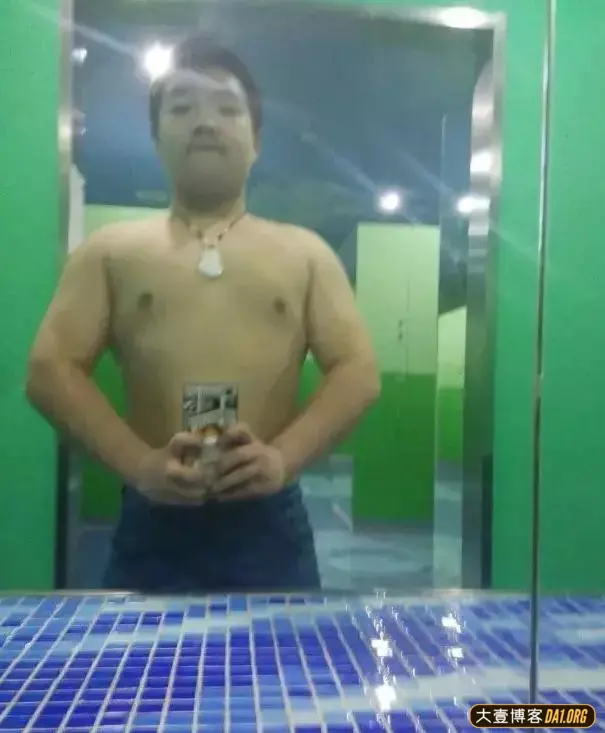 99年的健身爱好者:从木头墩子到型男身材的蜕变! 99年的健身爱好者:从木头墩子到型男身材的蜕变!