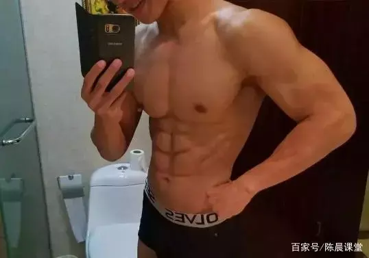 90后国企职员健身:坚持你所爱的,你会看到回报! 90后国企职员健身:坚持你所爱的,你会看到回报!