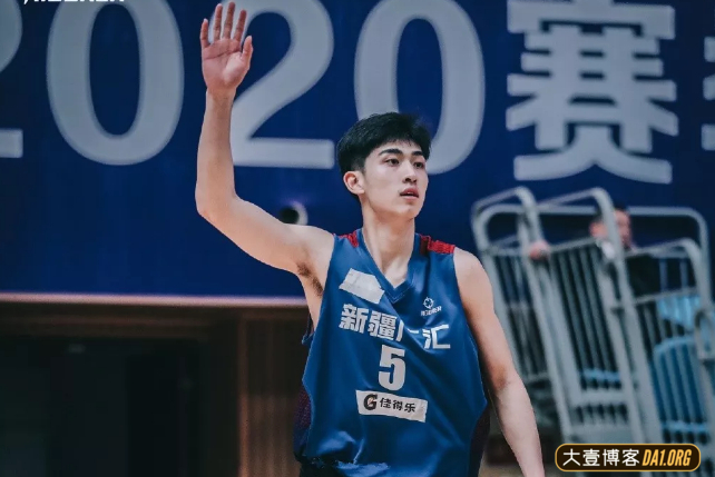 2019火遍朋友圈的荷尔蒙体育生帅哥，都是你幻想过的男人！-大壹博客