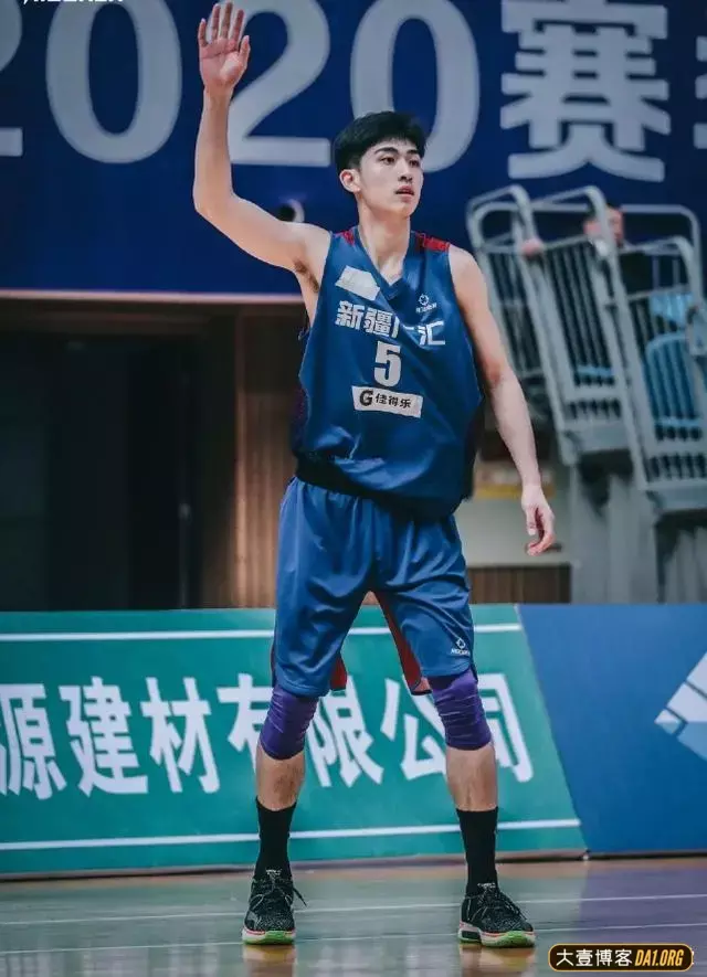 2019火遍朋友圈的荷尔蒙体育生帅哥,都是你幻想过的男人! 2019火遍朋友圈的荷尔蒙体育生帅哥,都是你幻想过的男人!