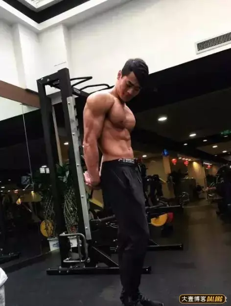 90后健身教练:健身这件事为什么别人可以,你不可以? 90后健身教练:健身这件事为什么别人可以,你不可以?