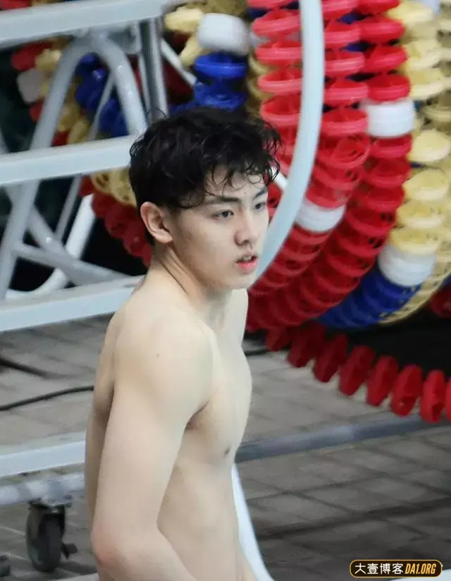 大长腿、好身材、颜值高,这些公狗腰运动员的身材你最爱谁? 大长腿、好身材、颜值高,这些公狗腰运动员的身材你最爱谁?