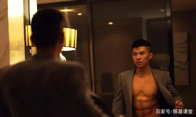 上过《康熙来了》的男模,筋肉寸头,美背翘臀,看得鼻血流一地! 上过《康熙来了》的男模,筋肉寸头,美背翘臀,看得鼻血流一地!