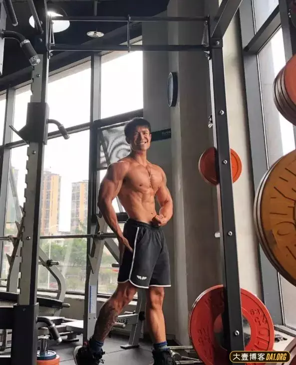 29岁运动训练创始人:把自己爱好变成自己的职业,优秀! 29岁运动训练创始人:把自己爱好变成自己的职业,优秀!
