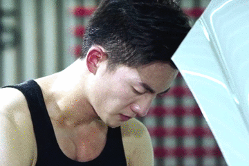 晨阳男主杨仕泽肌肉照:有点黄景瑜的味道,简直帅翻了! 晨阳男主杨仕泽肌肉照:有点黄景瑜的味道,简直帅翻了!