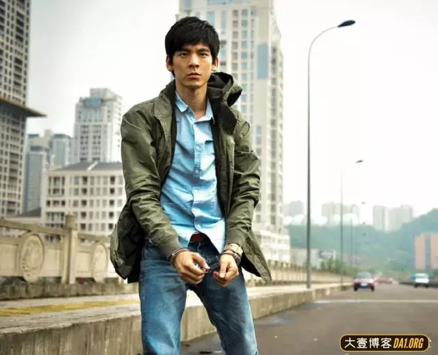 台湾小鲜肉林柏宏戏中秀身材,肌肉清晰硬朗,胸肌抢镜 台湾小鲜肉林柏宏戏中秀身材,肌肉清晰硬朗,胸肌抢镜