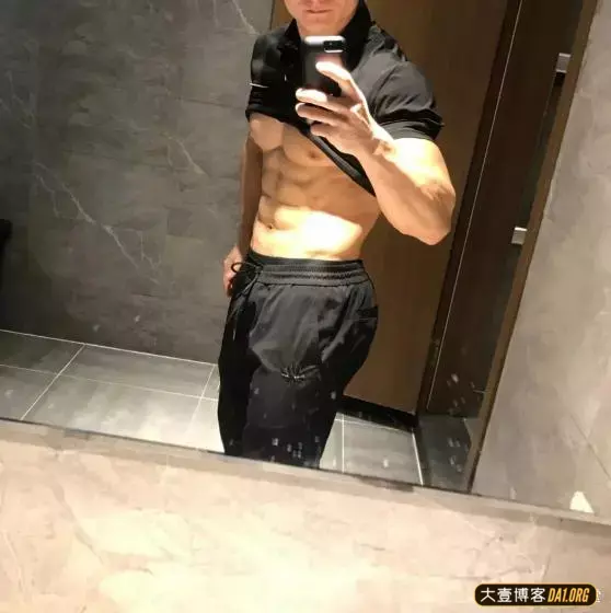 辽宁小哥健身心得:成功是属于永远不放弃的人的! 辽宁小哥健身心得:成功是属于永远不放弃的人的!