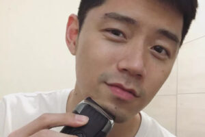 晏人物镜头下拍过的台湾男模黄景,最近他的肌肉又变大了!-大壹博客