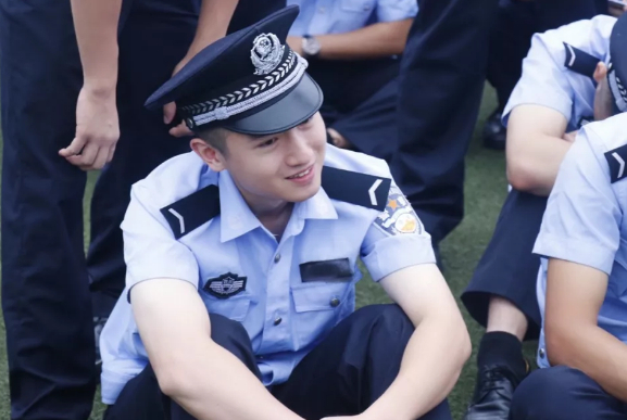 警察学院里到底藏着多少神仙颜值的帅哥？-大壹博客