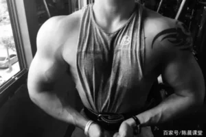 22岁南充小伙秀身材，大胸肌和八块腹肌亮了！-大壹博客