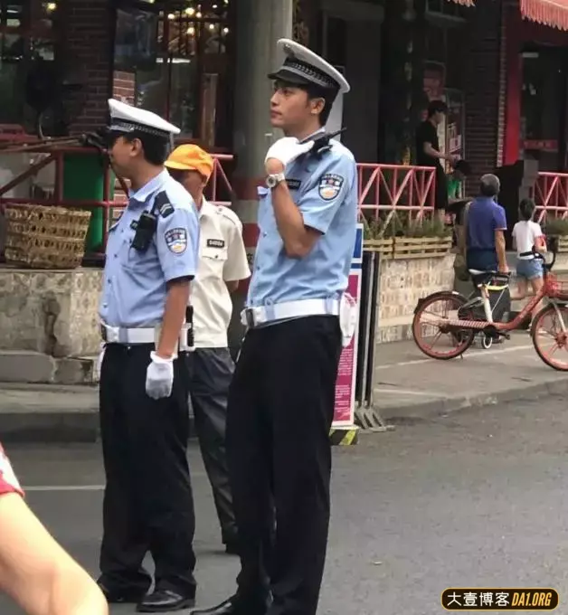你见过的素人帅哥大赛火了!99%的人都爱最后这位吧! 你见过的素人帅哥大赛火了!99%的人都爱最后这位吧!